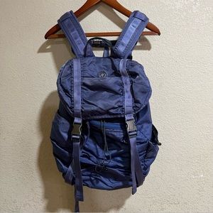 Lululemon Athletica purple Wanderlust Rucksack backpack - RARE